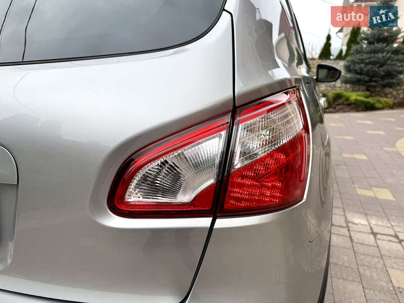 Позашляховик / Кросовер Nissan Qashqai 2012 в Тернополі
