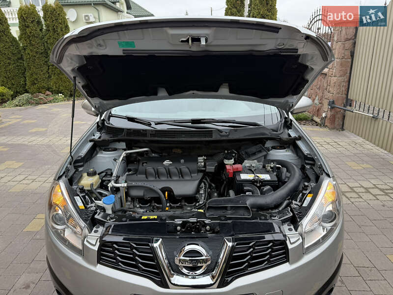 Позашляховик / Кросовер Nissan Qashqai 2012 в Тернополі