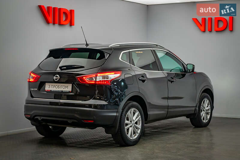 Внедорожник / Кроссовер Nissan Qashqai 2017 в Киеве