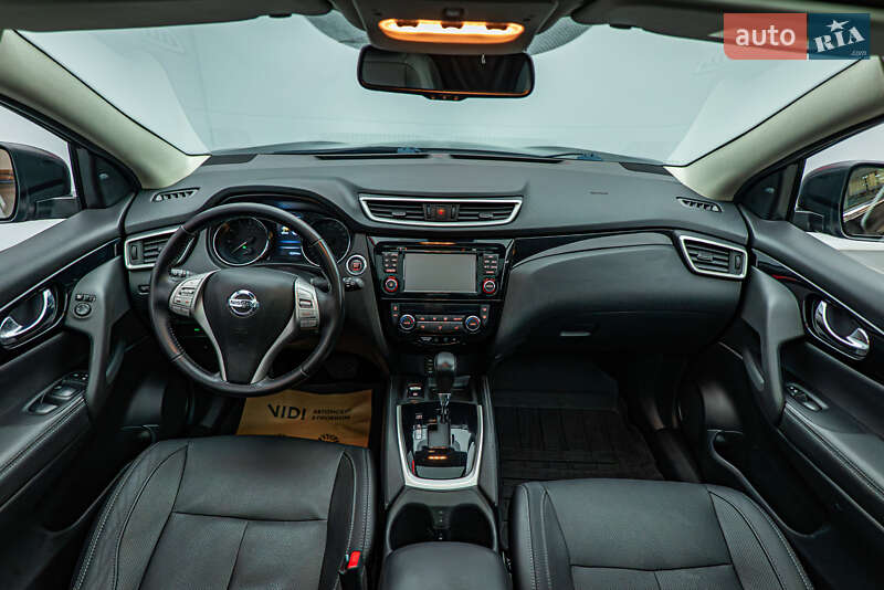 Внедорожник / Кроссовер Nissan Qashqai 2017 в Киеве