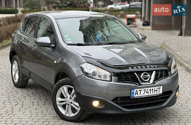Внедорожник / Кроссовер Nissan Qashqai 2011 в Ивано-Франковске