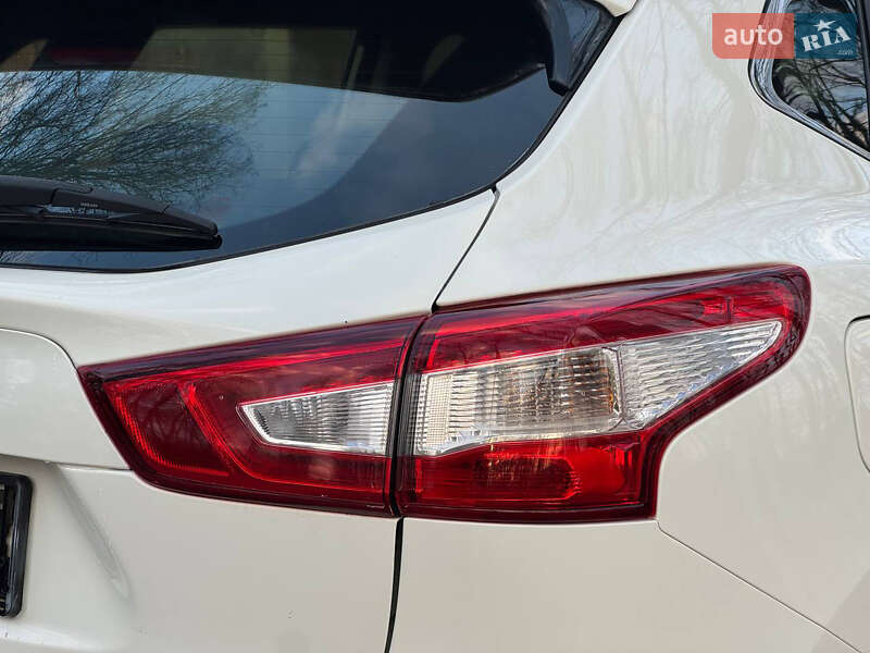 Позашляховик / Кросовер Nissan Qashqai 2018 в Охтирці