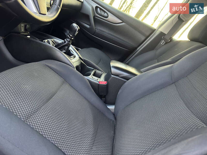 Позашляховик / Кросовер Nissan Qashqai 2018 в Охтирці