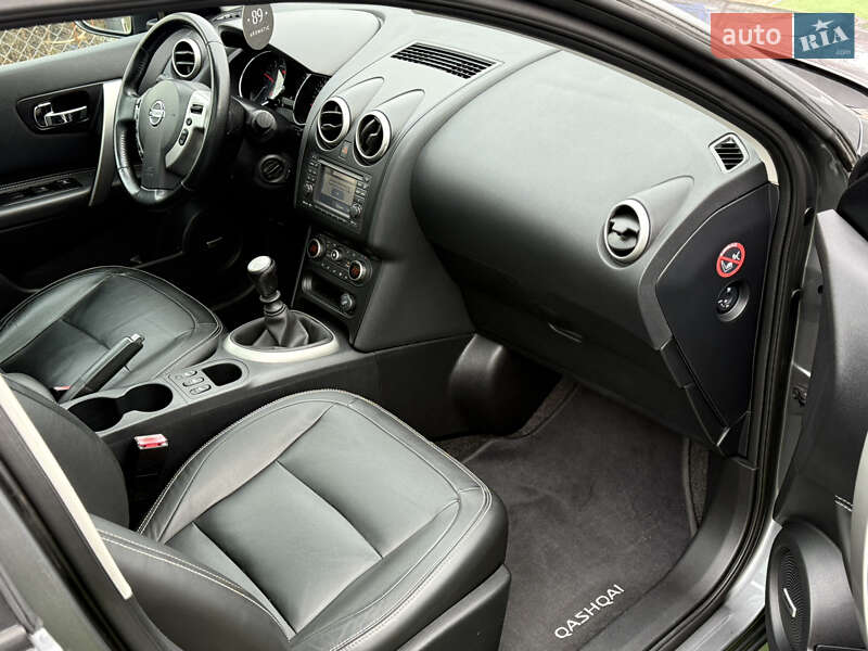 Позашляховик / Кросовер Nissan Qashqai 2013 в Одесі