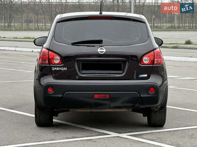 Внедорожник / Кроссовер Nissan Qashqai 2010 в Днепре