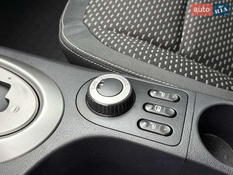 Внедорожник / Кроссовер Nissan Qashqai 2010 в Днепре