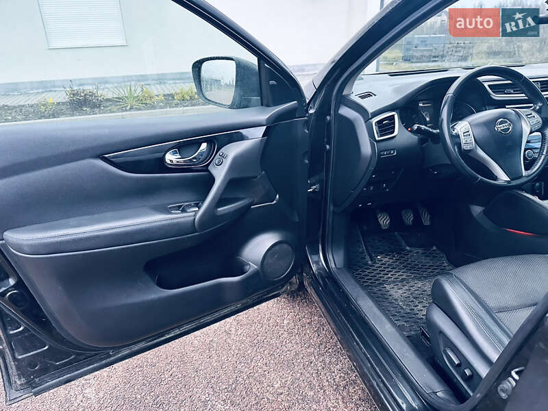 Внедорожник / Кроссовер Nissan Qashqai 2016 в Житомире