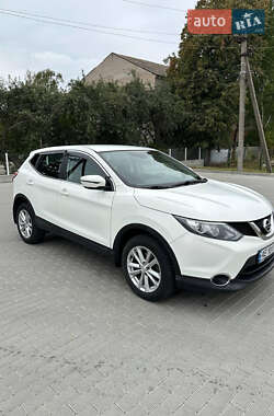 Внедорожник / Кроссовер Nissan Qashqai 2015 в Бершади