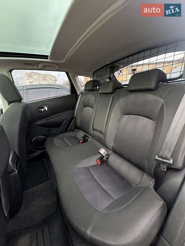 Позашляховик / Кросовер Nissan Qashqai 2012 в Кам'янці фото 10 Позашляховик / Кросовер Nissan Qashqai 2012 в Кам'янці