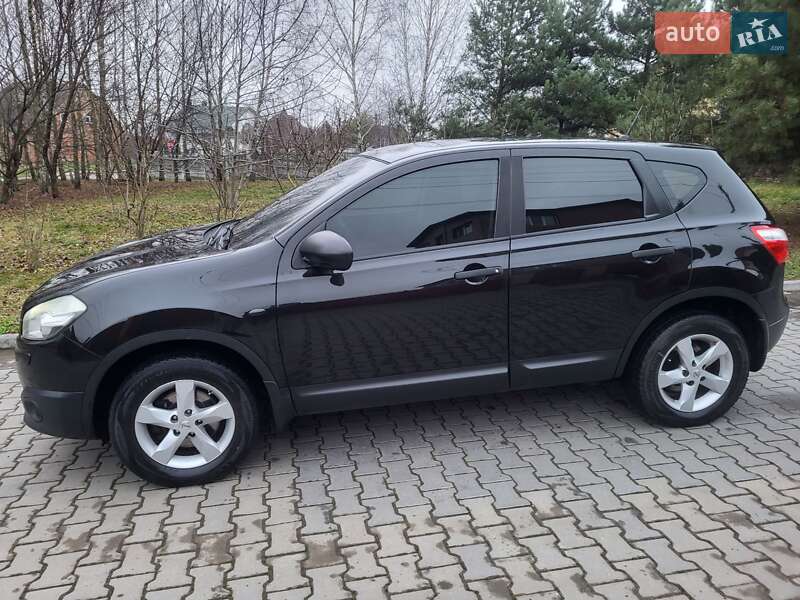 Внедорожник / Кроссовер Nissan Qashqai 2011 в Хмельницком