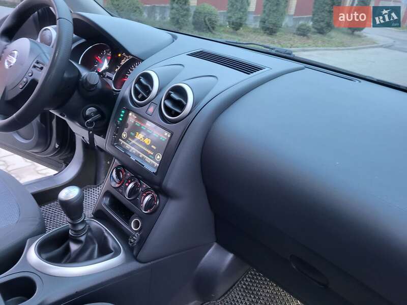 Внедорожник / Кроссовер Nissan Qashqai 2011 в Хмельницком