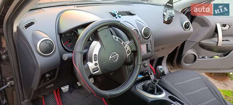 Позашляховик / Кросовер Nissan Qashqai 2010 в Благовіщенську