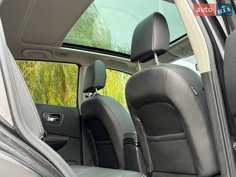 Позашляховик / Кросовер Nissan Qashqai 2011 в Черкасах фото 18 Позашляховик / Кросовер Nissan Qashqai 2011 в Черкасах