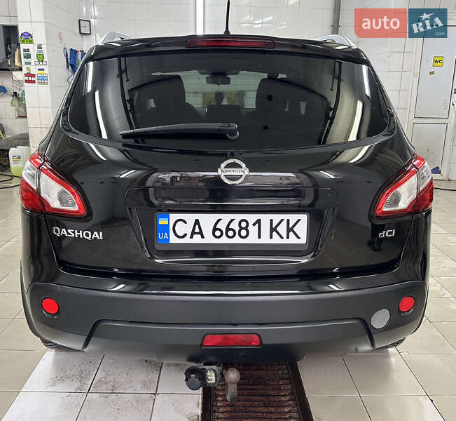 Внедорожник / Кроссовер Nissan Qashqai 2010 в Умани