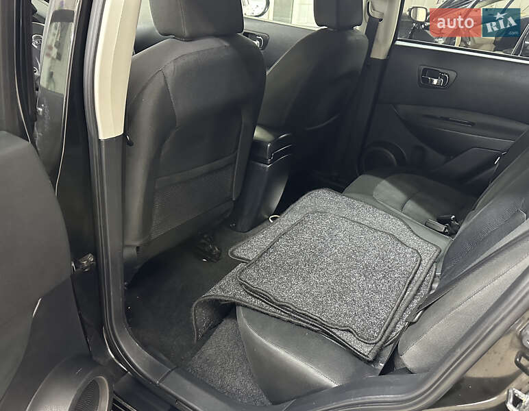 Внедорожник / Кроссовер Nissan Qashqai 2010 в Умани