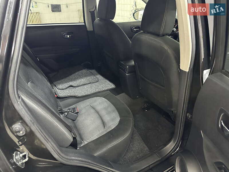 Внедорожник / Кроссовер Nissan Qashqai 2010 в Умани