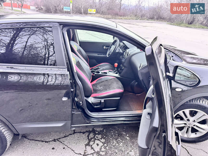 Внедорожник / Кроссовер Nissan Qashqai 2012 в Хмельницком