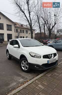 Позашляховик / Кросовер Nissan Qashqai 2012 в Києві