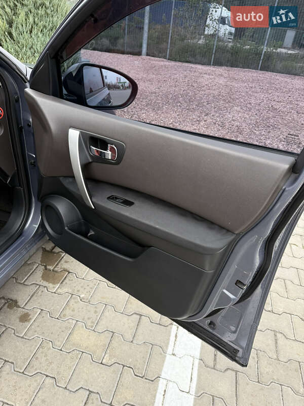 Позашляховик / Кросовер Nissan Qashqai 2007 в Дніпрі