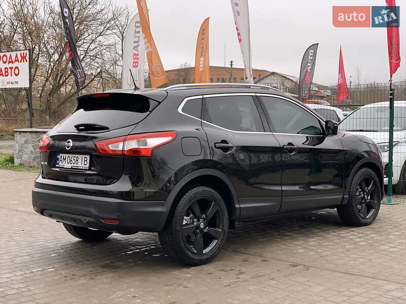 Внедорожник / Кроссовер Nissan Qashqai 2016 в Бердичеве