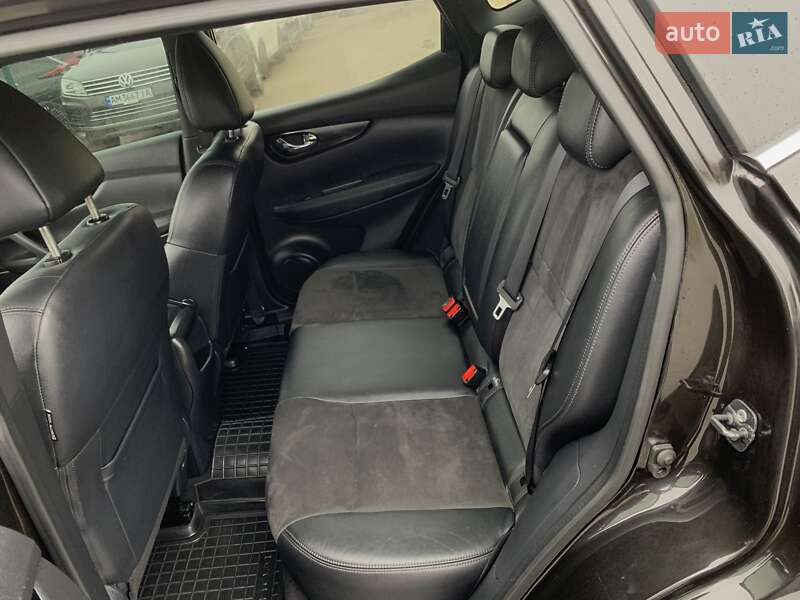 Внедорожник / Кроссовер Nissan Qashqai 2016 в Бердичеве