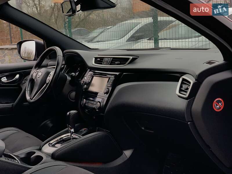 Внедорожник / Кроссовер Nissan Qashqai 2016 в Бердичеве