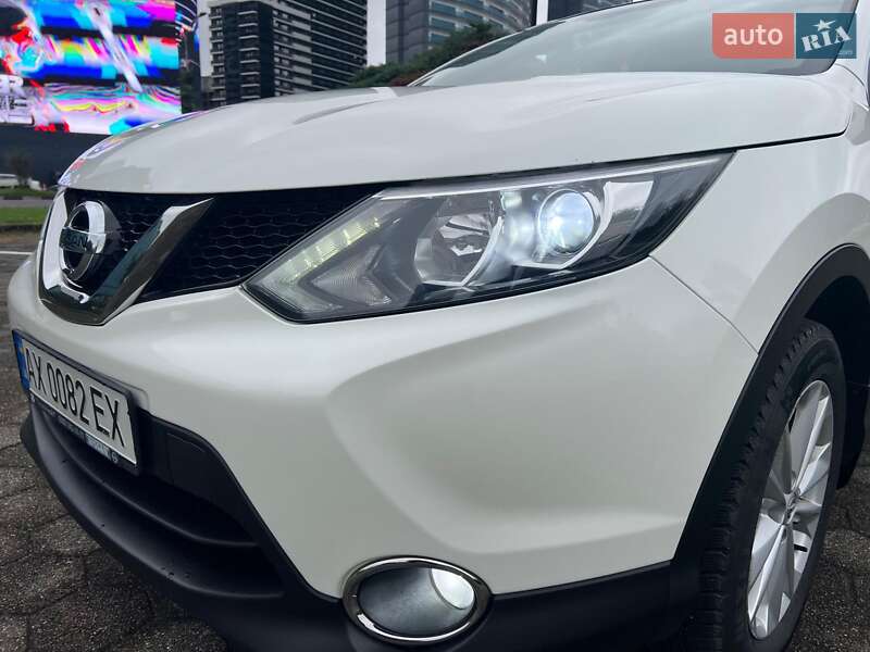 Внедорожник / Кроссовер Nissan Qashqai 2016 в Киеве