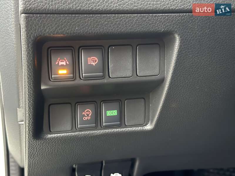 Внедорожник / Кроссовер Nissan Qashqai 2020 в Днепре