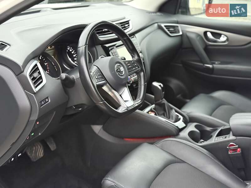 Внедорожник / Кроссовер Nissan Qashqai 2020 в Днепре