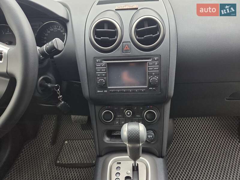 Позашляховик / Кросовер Nissan Qashqai 2012 в Одесі