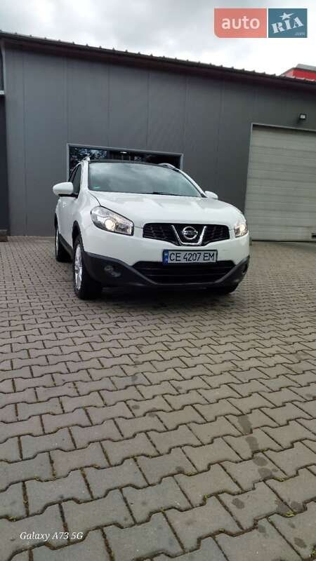 Позашляховик / Кросовер Nissan Qashqai 2012 в Чернівцях фото 2 Позашляховик / Кросовер Nissan Qashqai 2012 в Чернівцях
