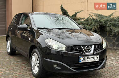 Позашляховик / Кросовер Nissan Qashqai 2010 в Рівному