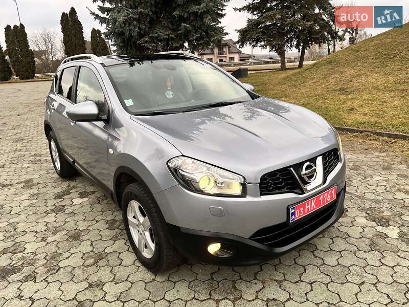 Внедорожник / Кроссовер Nissan Qashqai 2013 в Дубно