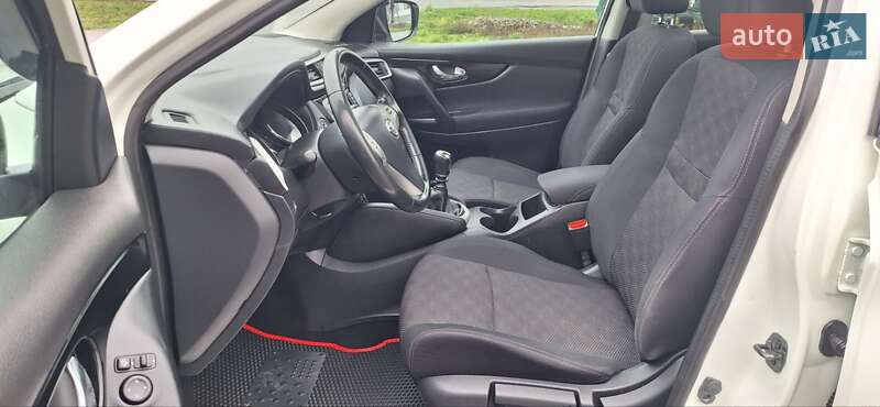 Внедорожник / Кроссовер Nissan Qashqai 2015 в Новоархангельске фото 64 Внедорожник / Кроссовер Nissan Qashqai 2015 в Новоархангельске