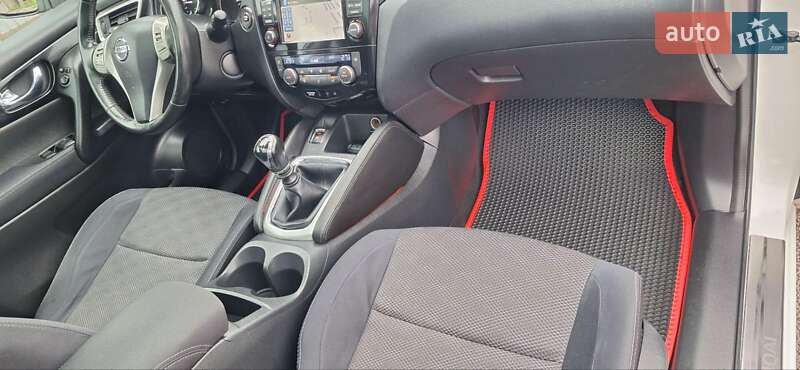 Внедорожник / Кроссовер Nissan Qashqai 2015 в Новоархангельске фото 75 Внедорожник / Кроссовер Nissan Qashqai 2015 в Новоархангельске