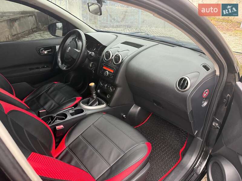 Внедорожник / Кроссовер Nissan Qashqai 2011 в Борщеве