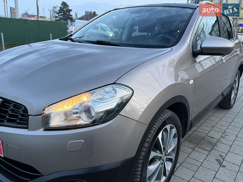 Внедорожник / Кроссовер Nissan Qashqai 2012 в Львове