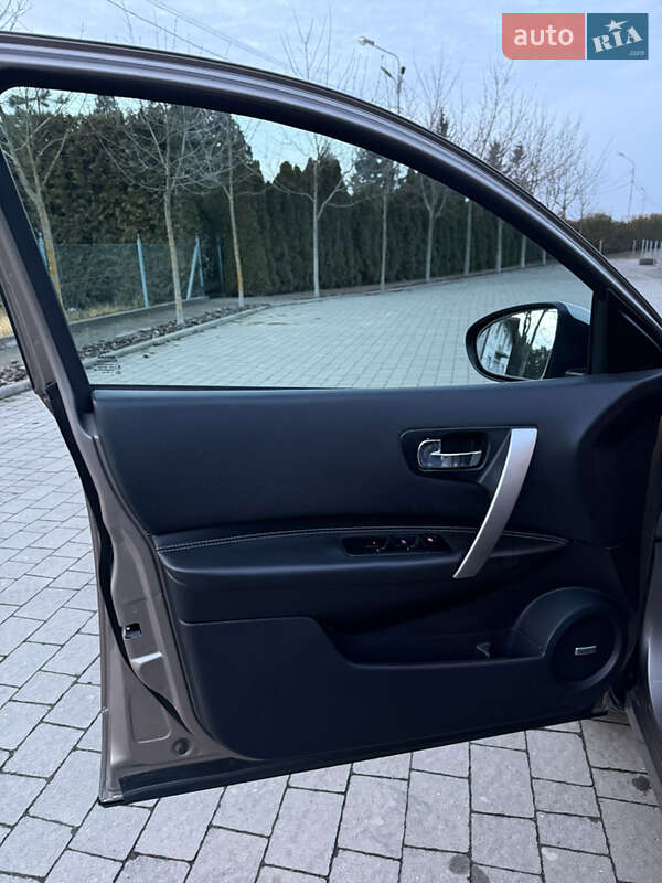 Внедорожник / Кроссовер Nissan Qashqai 2012 в Львове