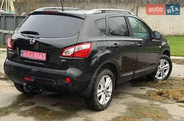 Позашляховик / Кросовер Nissan Qashqai 2010 в Черкасах