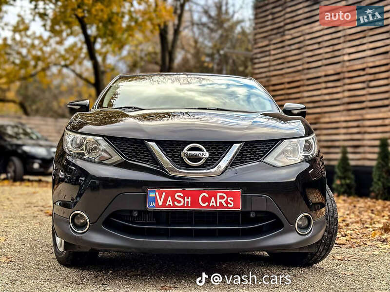 Внедорожник / Кроссовер Nissan Qashqai 2014 в Бродах