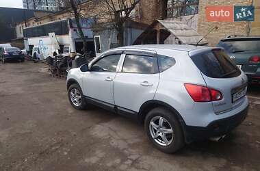 Позашляховик / Кросовер Nissan Qashqai 2007 в Києві