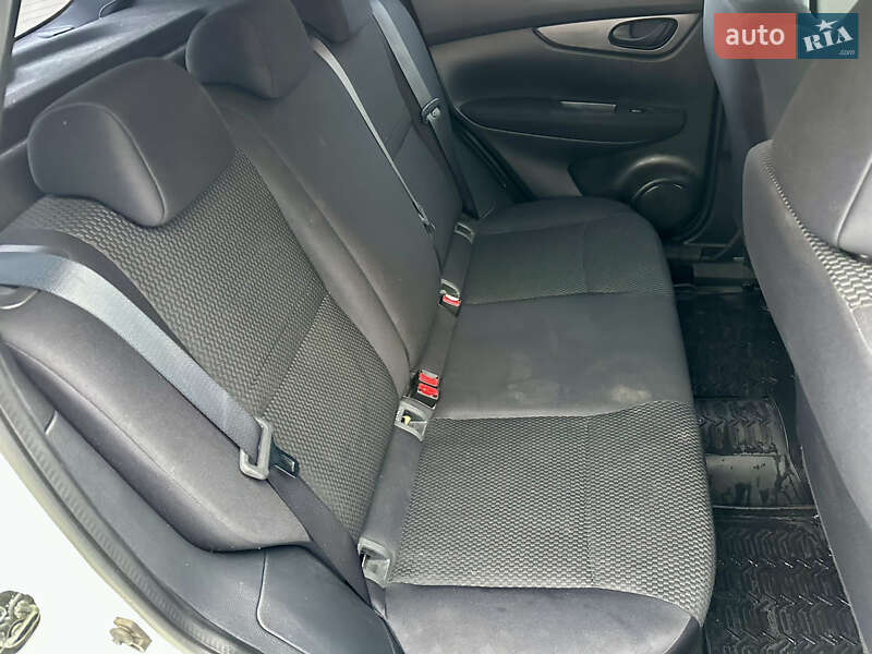 Позашляховик / Кросовер Nissan Qashqai 2017 в Києві фото 33 Позашляховик / Кросовер Nissan Qashqai 2017 в Києві