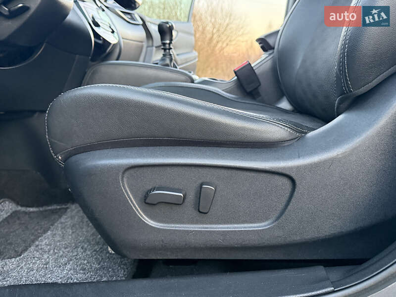 Позашляховик / Кросовер Nissan Qashqai 2015 в Трускавці фото 39 Позашляховик / Кросовер Nissan Qashqai 2015 в Трускавці