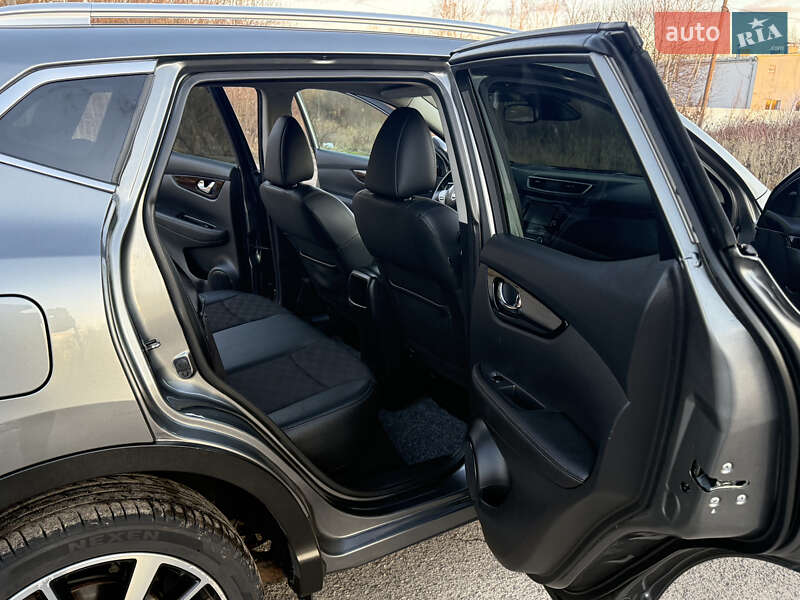 Позашляховик / Кросовер Nissan Qashqai 2015 в Трускавці фото 58 Позашляховик / Кросовер Nissan Qashqai 2015 в Трускавці