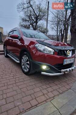 Внедорожник / Кроссовер Nissan Qashqai 2010 в Могилев-Подольске