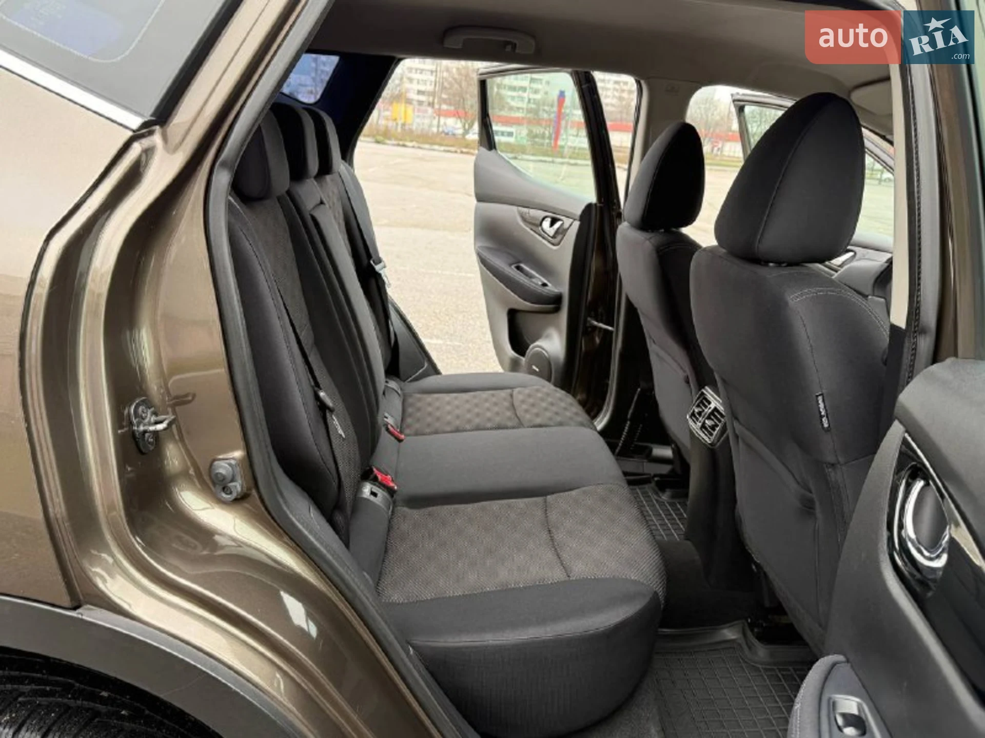 2015 Nissan Qashqai - мініатюра 24