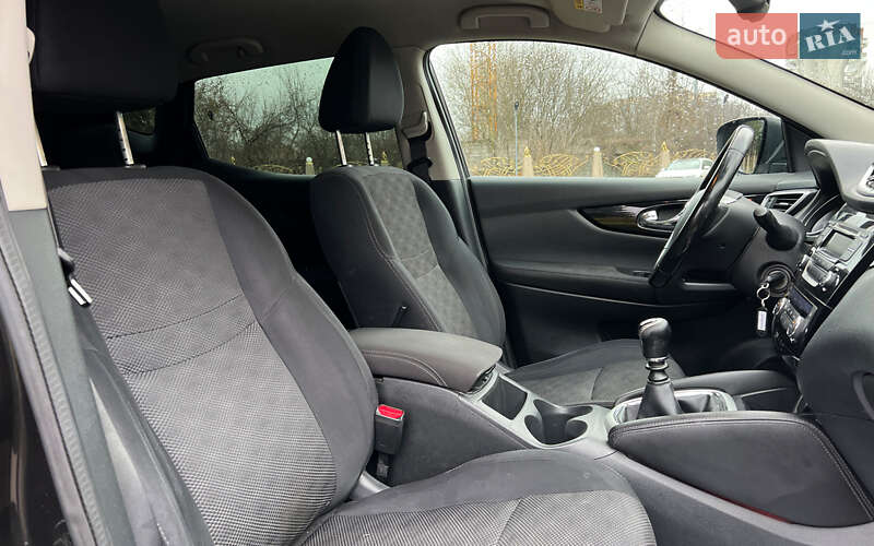 Внедорожник / Кроссовер Nissan Qashqai 2016 в Львове