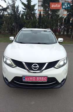 Позашляховик / Кросовер Nissan Qashqai 2015 в Тернополі