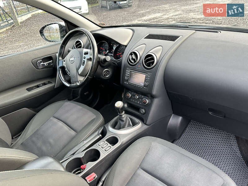 Позашляховик / Кросовер Nissan Qashqai 2011 в Радехові