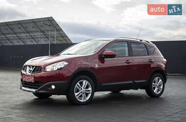 Внедорожник / Кроссовер Nissan Qashqai 2010 в Хмельнике